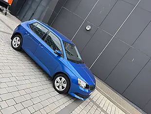 Used 2017 Skoda Fabia Se Blue - Interior and Exterior details 5