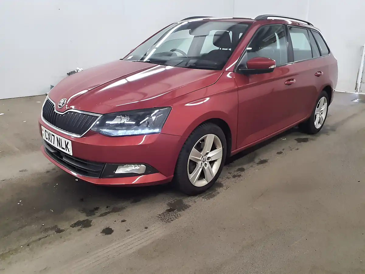 Used 2017 Skoda Fabia Se L Red - Interior and Exterior details 4