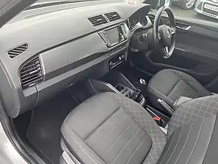 Used 2017 Skoda Fabia Se L Silver - Interior and Exterior details 16