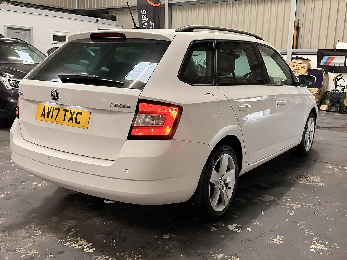 Used 2017 Skoda Fabia Se L White - Interior and Exterior details 14