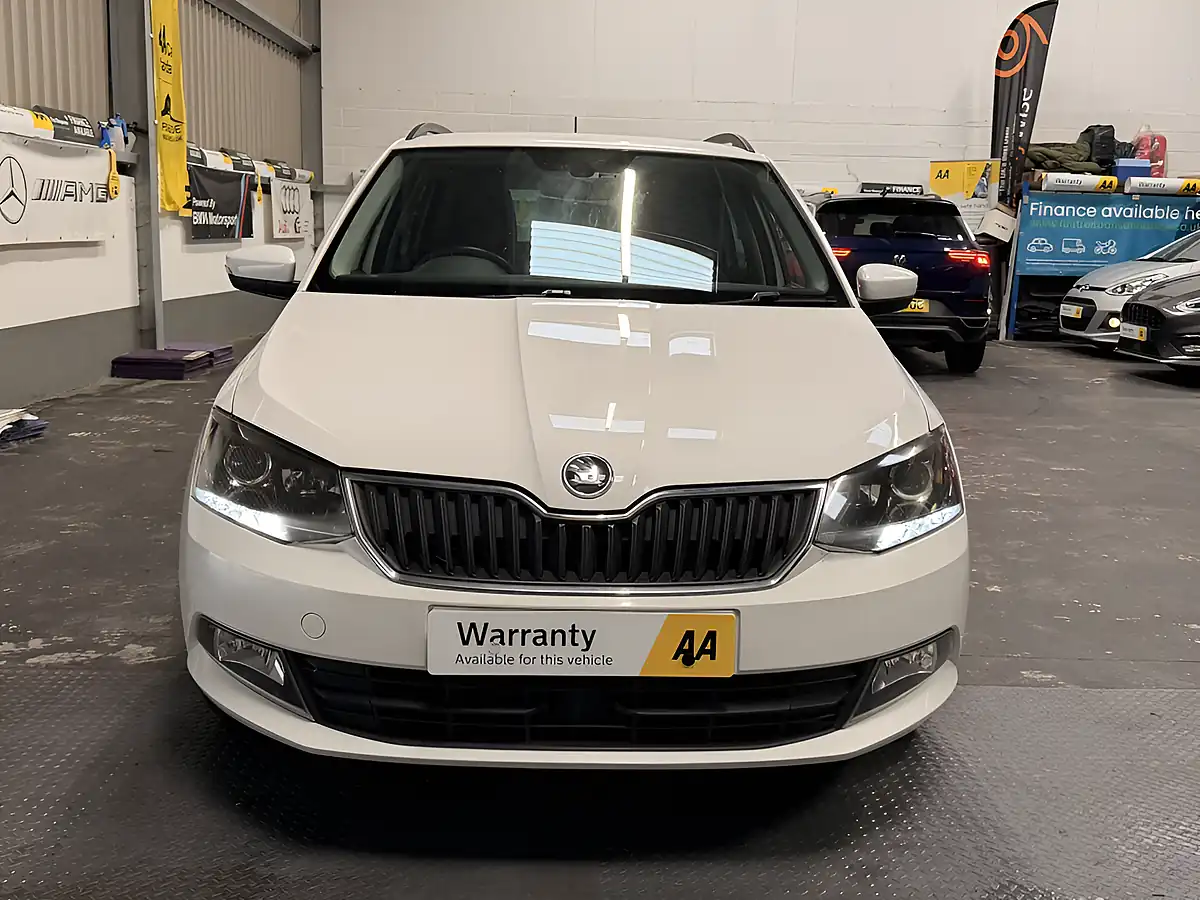 Used 2017 Skoda Fabia Se L White - Interior and Exterior details 5
