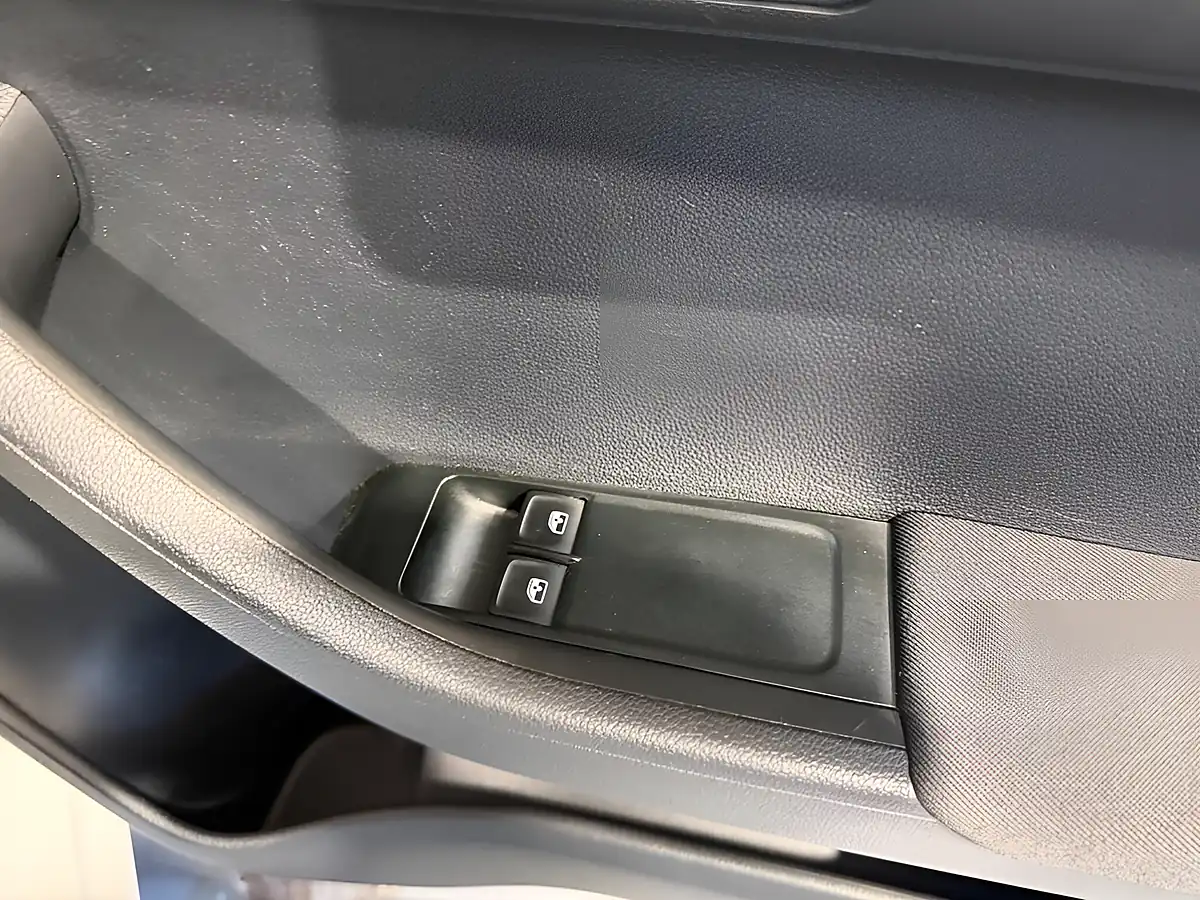 Used 2017 Skoda Fabia Se L White - Interior and Exterior details 11