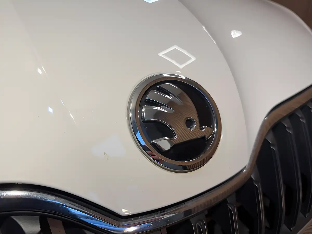 Used 2017 Skoda Fabia Se L White - Interior and Exterior details 19