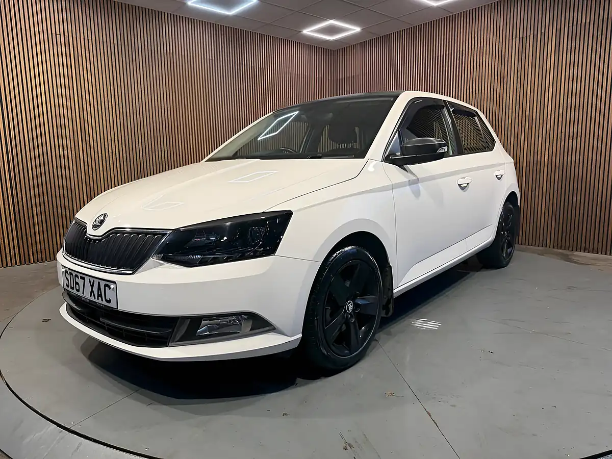 Used 2017 Skoda Fabia Se L White - Interior and Exterior details 4