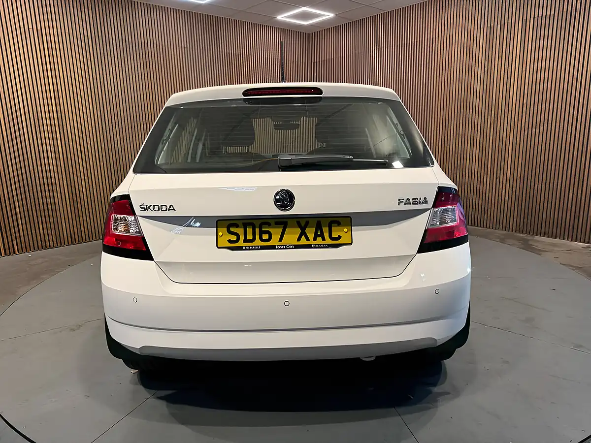 Used 2017 Skoda Fabia Se L White - Interior and Exterior details 7