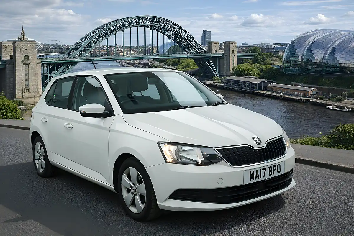 Used 2017 Skoda Fabia Se White - Front View