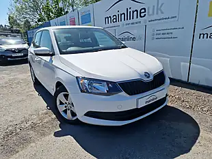 Used 2017 Skoda Fabia Se White - Interior and Exterior details 6
