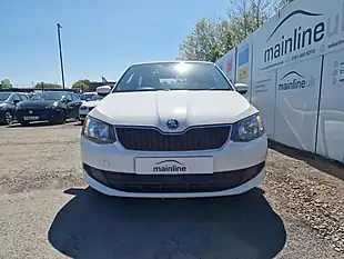 Used 2017 Skoda Fabia Se White - Interior and Exterior details 7