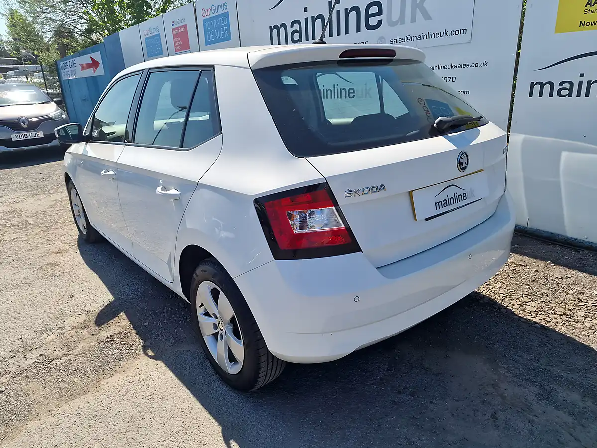 Used 2017 Skoda Fabia Se White - Interior and Exterior details 9