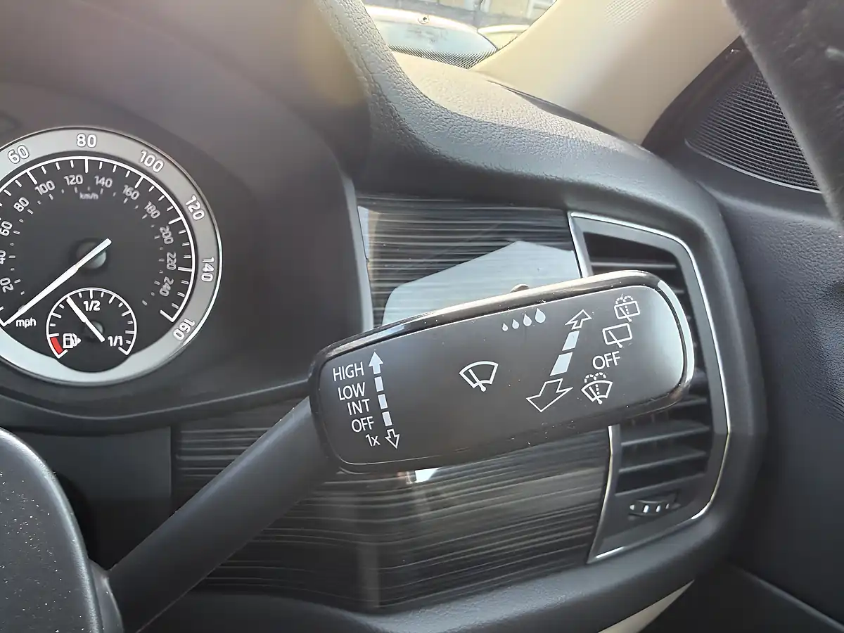 Used 2017 Skoda Kodiaq Edition White - Interior and Exterior details 14