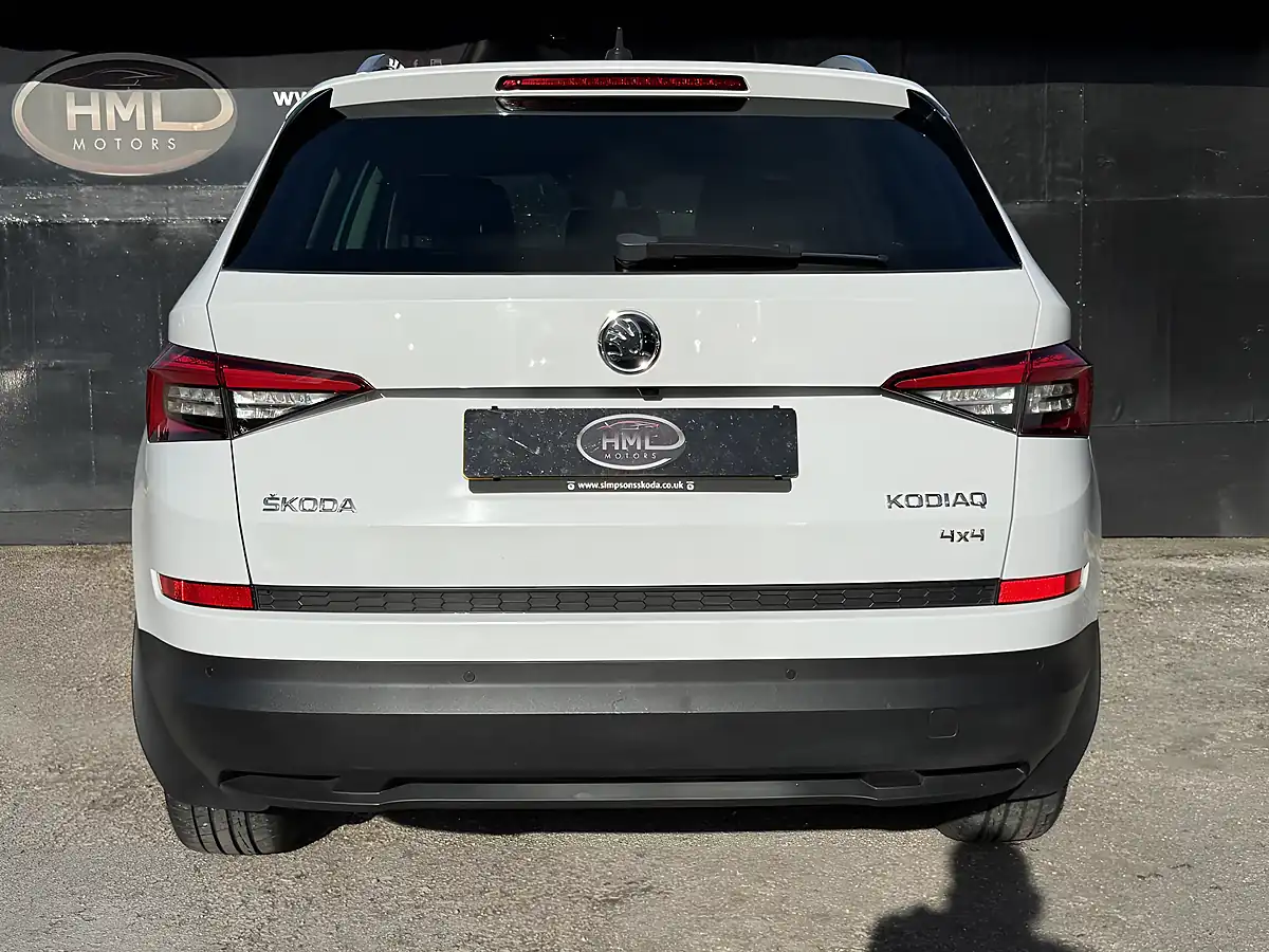 Used 2017 Skoda Kodiaq Edition White - Interior and Exterior details 9
