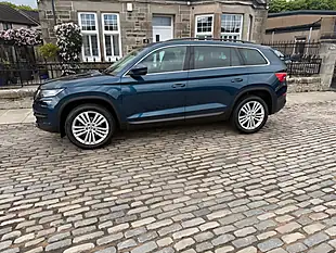 Used 2017 Skoda Kodiaq Se L Petrol Blue - Interior and Exterior details 7