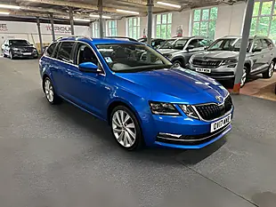 Used 2017 Skoda Octavia Laurin & Klement Race Blue Metallic - Interior and Exterior details 4