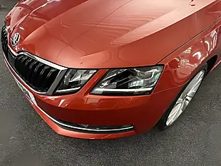 Used 2017 Skoda Octavia Laurin & Klement Red - Interior and Exterior details 4