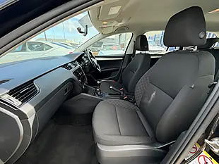 Used 2017 Skoda Octavia S Black Pearl Metallic - Interior and Exterior details 14