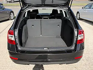 Used 2017 Skoda Octavia S Black Pearl Metallic - Interior and Exterior details 16