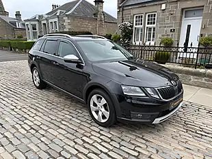 Used 2017 Skoda Octavia Scout Black - Interior and Exterior details 13