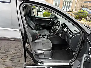 Used 2017 Skoda Octavia Scout Black - Interior and Exterior details 2