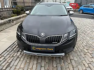 Used 2017 Skoda Octavia Scout Black - Interior and Exterior details 8