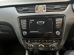 Used 2017 Skoda Octavia Scout Grey - Interior and Exterior details 14