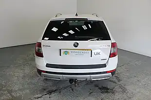 Used 2017 Skoda Octavia Scout White - Interior and Exterior details 10