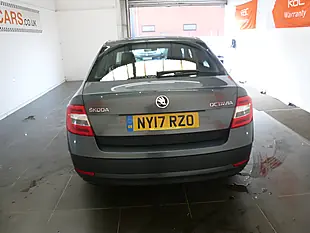 Used 2017 Skoda Octavia Se Grey - Interior and Exterior details 7