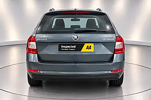 Used 2017 Skoda Octavia Se Grey - Interior and Exterior details 7