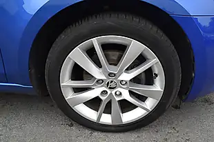 Used 2017 Skoda Octavia Se L Blue - Interior and Exterior details 4