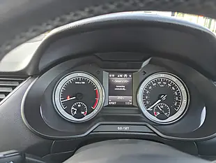 Used 2017 Skoda Octavia Se L Blue - Interior and Exterior details 11