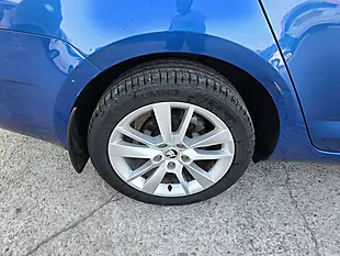 Used 2017 Skoda Octavia Se L Blue - Interior and Exterior details 19