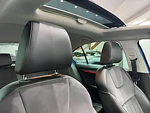 Used 2017 Skoda Octavia Se L Blue - Interior and Exterior details 10