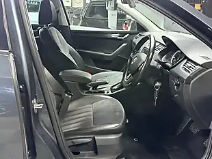 Used 2017 Skoda Octavia Se L Grey - Interior and Exterior details 18