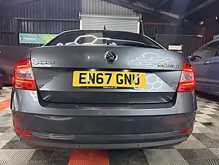 Used 2017 Skoda Octavia Se L Grey - Interior and Exterior details 7