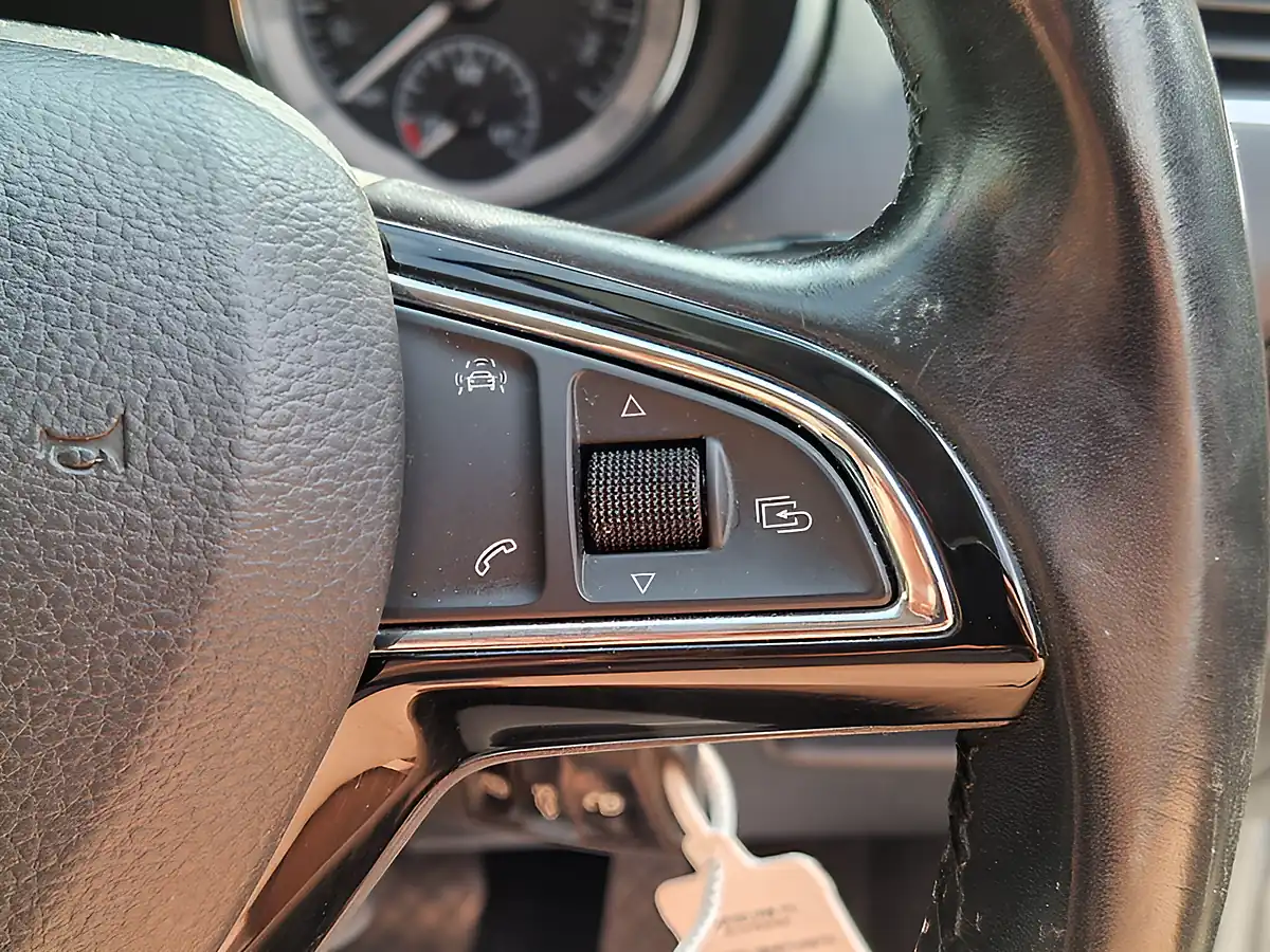 Used 2017 Skoda Octavia Se L Silver - Interior and Exterior details 20