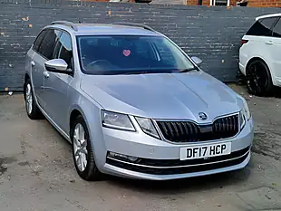 Used 2017 Skoda Octavia Se L Silver - Interior and Exterior details 3