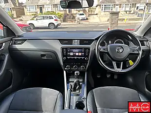 Used 2017 Skoda Octavia Se L White - Interior and Exterior details 13