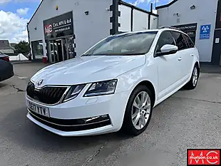 Used 2017 Skoda Octavia Se L White - Interior and Exterior details 7