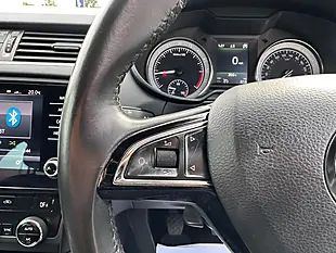 Used 2017 Skoda Octavia Se L White - Interior and Exterior details 11