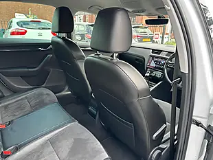 Used 2017 Skoda Octavia Se L White - Interior and Exterior details 13