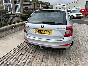 Used 2017 Skoda Octavia Se Silver - Interior and Exterior details 14