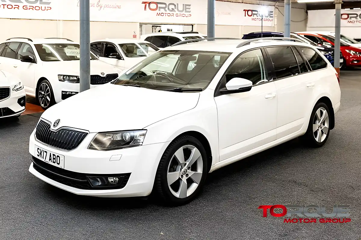 Used 2017 Skoda Octavia Se Sport White - Interior and Exterior details 18