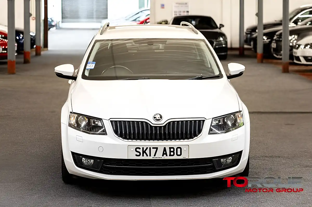 Used 2017 Skoda Octavia Se Sport White - Interior and Exterior details 2