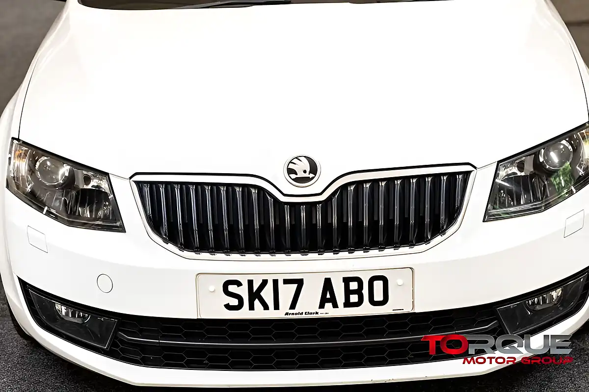 Used 2017 Skoda Octavia Se Sport White - Interior and Exterior details 5