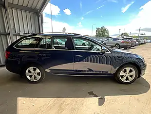 Used 2017 Skoda Octavia Se Technology Blue - Interior and Exterior details 8