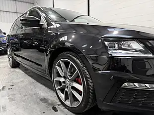 Used 2017 Skoda Octavia VRS Black - Interior and Exterior details 2