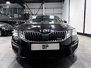 Used 2017 Skoda Octavia VRS Black - Interior and Exterior details 5