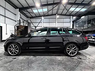 Used 2017 Skoda Octavia VRS Black - Interior and Exterior details 9