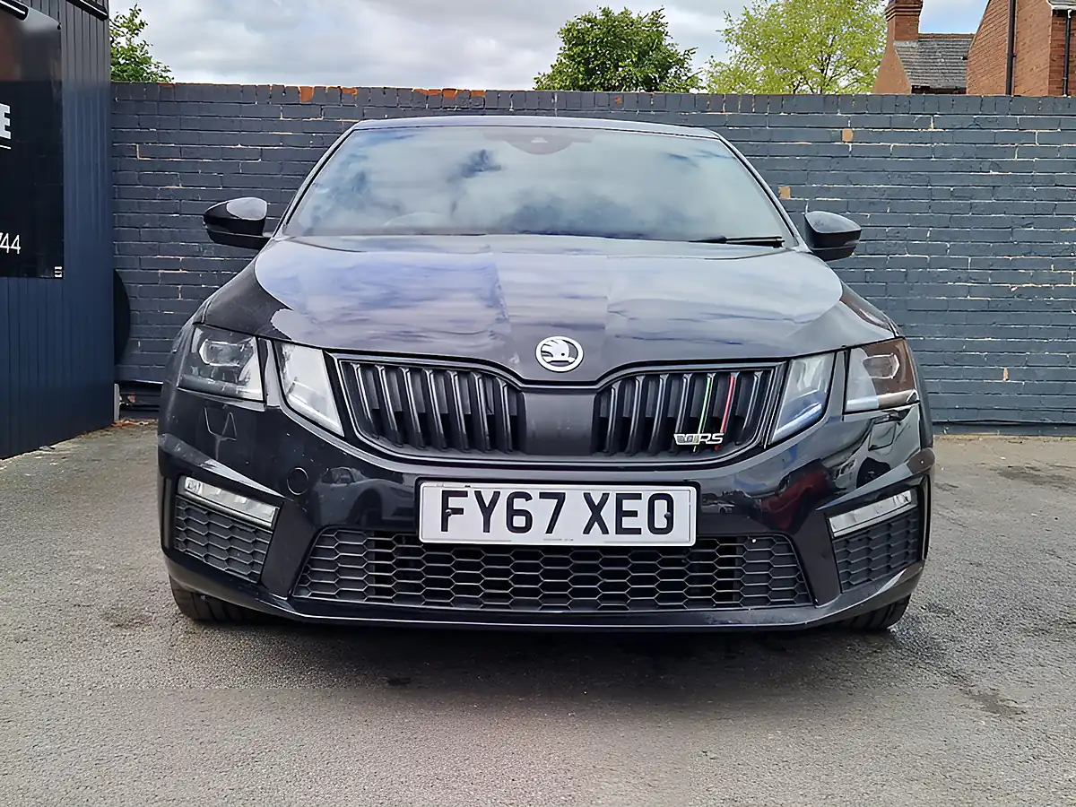 Used 2017 Skoda Octavia VRS Black - Interior and Exterior details 11
