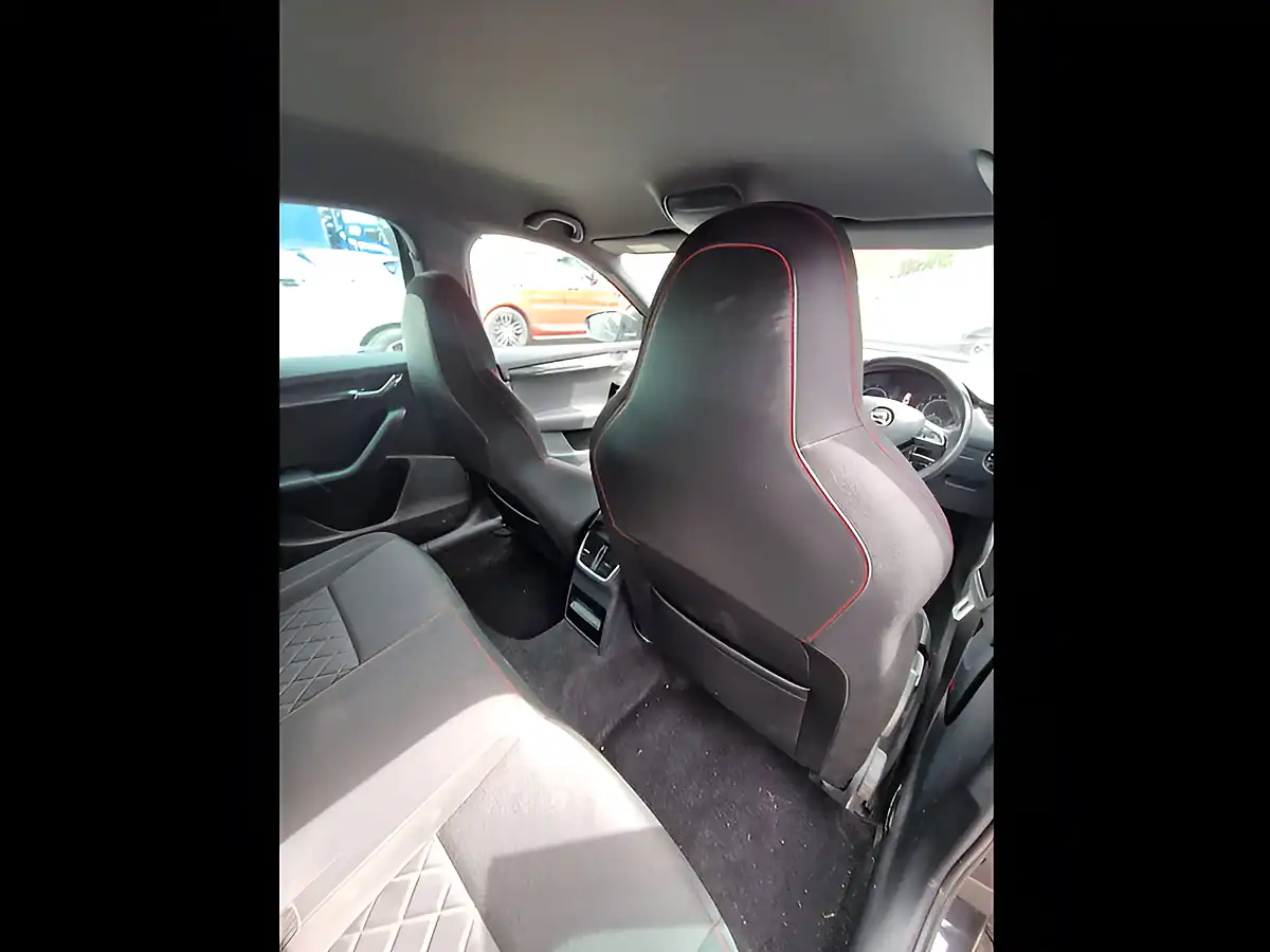Used 2017 Skoda Octavia VRS Black - Interior and Exterior details 15