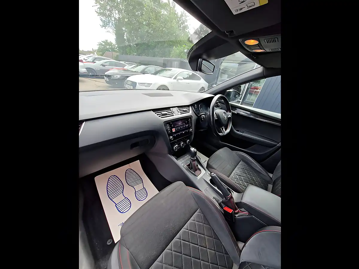 Used 2017 Skoda Octavia VRS Black - Interior and Exterior details 16